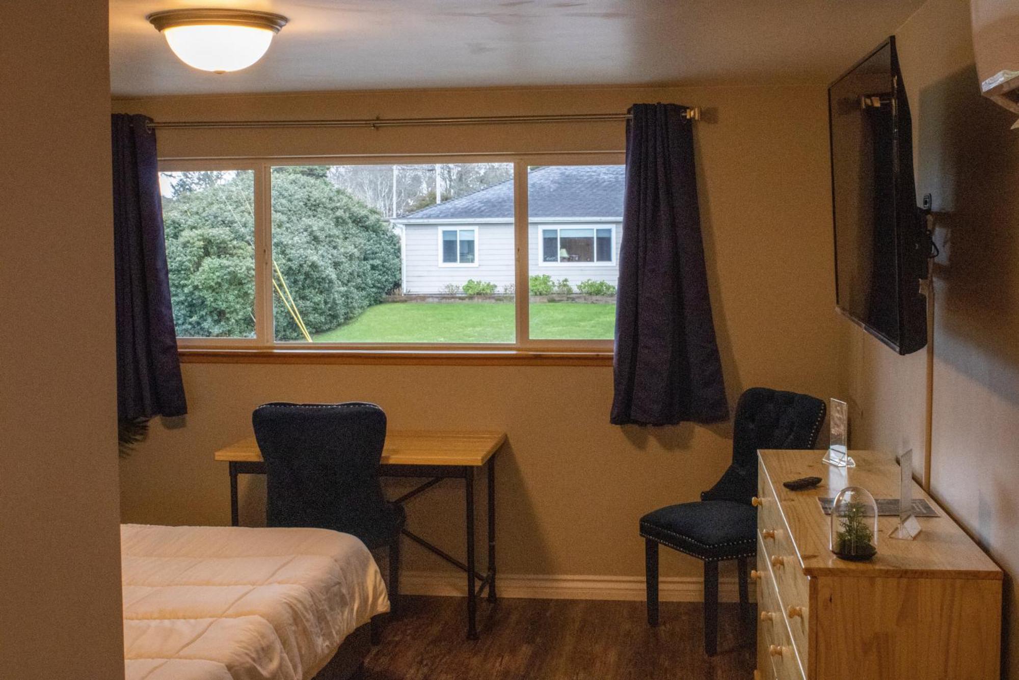 Private Home - Playground, Jumping Mat, Bbq, Darts, Firepit, Gazebo, 4 Smart Tvs, White Cotton Bedding, - The Redwood Cul-De Sac Beach Retreat Crescent City Exteriér fotografie