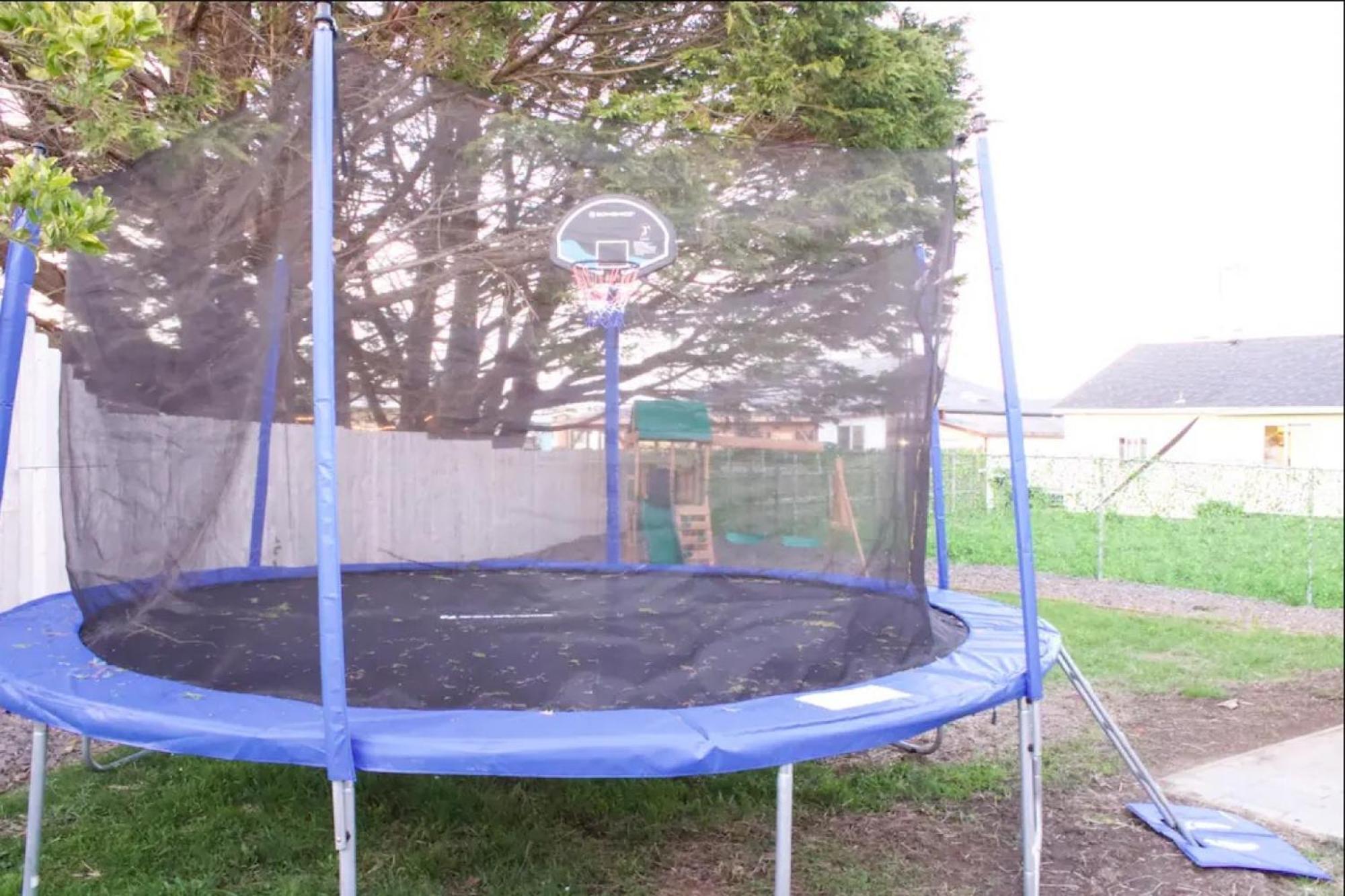 Private Home - Playground, Jumping Mat, Bbq, Darts, Firepit, Gazebo, 4 Smart Tvs, White Cotton Bedding, - The Redwood Cul-De Sac Beach Retreat Crescent City Exteriér fotografie