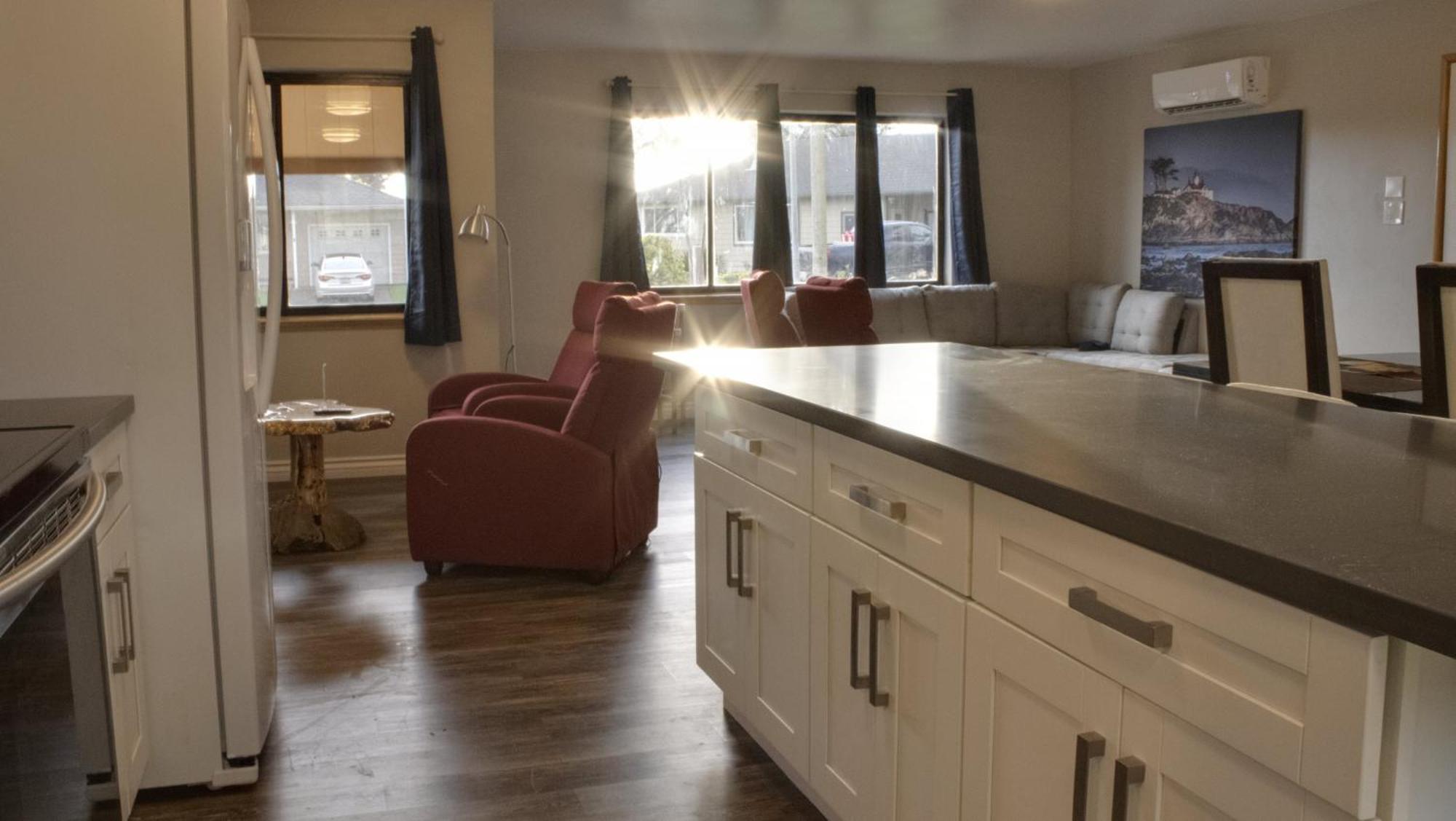 Private Home - Playground, Jumping Mat, Bbq, Darts, Firepit, Gazebo, 4 Smart Tvs, White Cotton Bedding, - The Redwood Cul-De Sac Beach Retreat Crescent City Exteriér fotografie